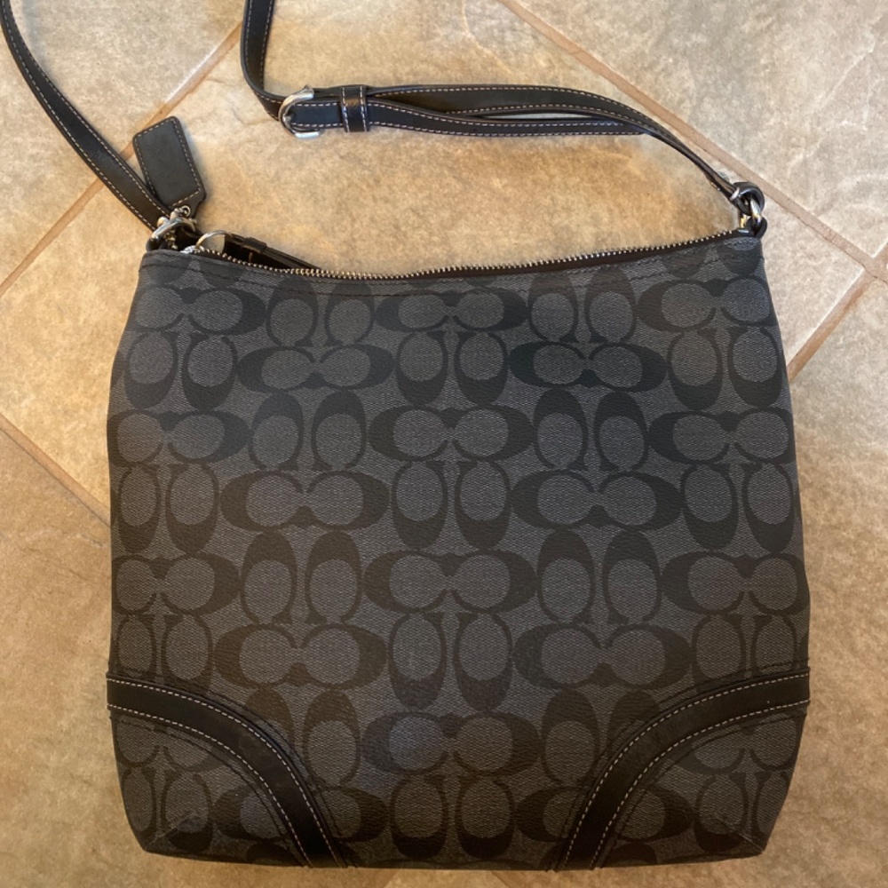 Coach Peyton crossbody silver grey black F18926 - Picture 2 of 3